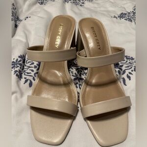 Birdy Grey Abby low chunky heel almond size 8.5